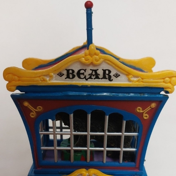 Lemax Circus Animal Cages Village Collectible Table Accents Bear - Picture 5 of 7